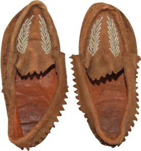 IROQUOIS MOCCASINS